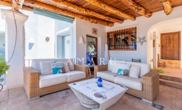 Herverkoop - Villa -
Moraira - El Portet