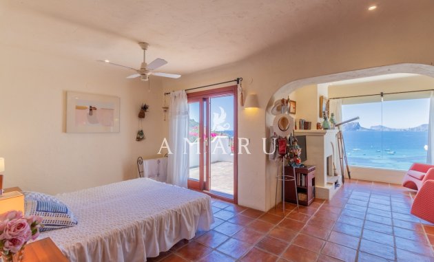 Herverkoop - Villa -
Moraira - El Portet