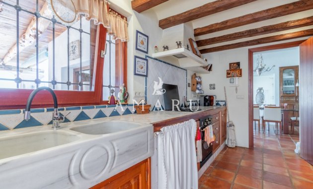 Herverkoop - Villa -
Moraira - El Portet