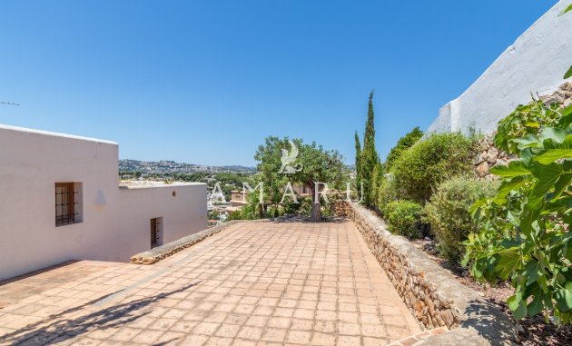 Herverkoop - Villa -
Moraira - El Portet