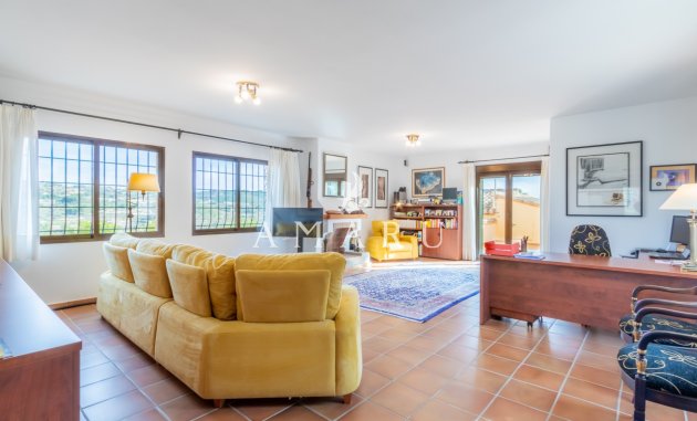 Herverkoop - Villa -
Benissa