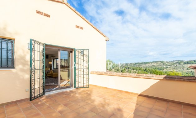 Herverkoop - Villa -
Benissa