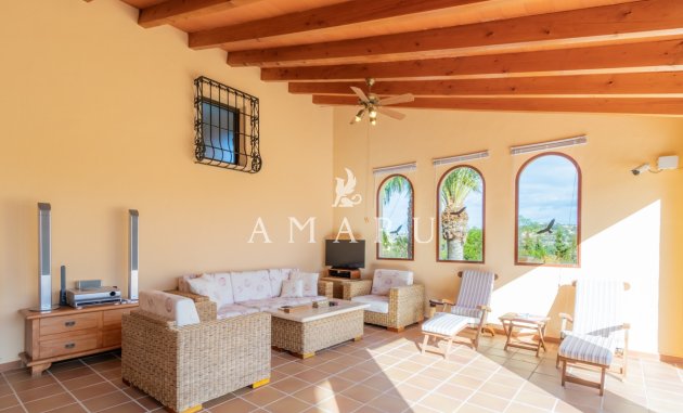 Herverkoop - Villa -
Benissa