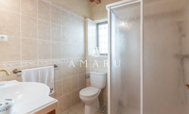 Herverkoop - Villa -
Benissa