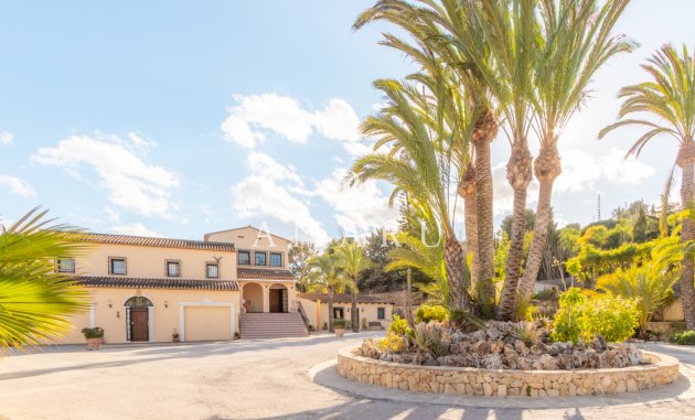 Herverkoop - Villa -
Benissa