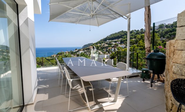 Resale - Villa -
Jávea - Balcon al Mar