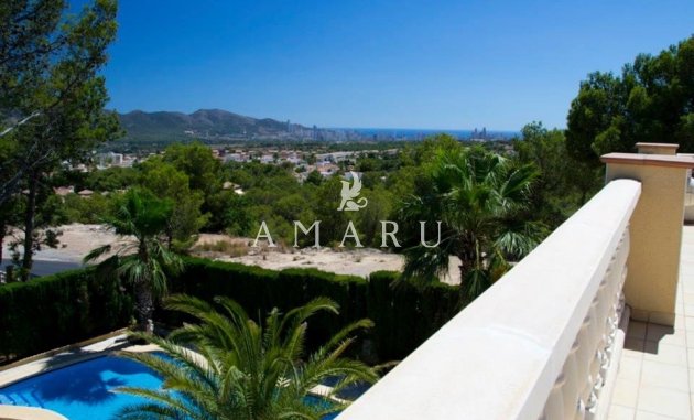 Resale - Villa -
Alfas del Pí