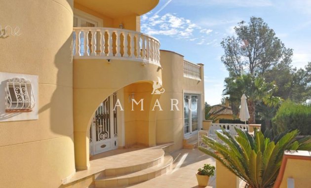 Resale - Villa -
Alfas del Pí