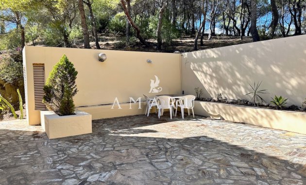 Resale - Villa -
Altea