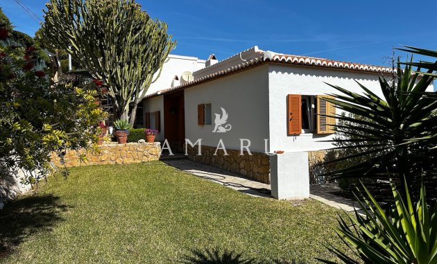 Resale - Villa -
Jávea - Pinosol