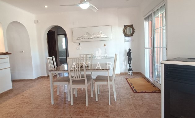 Resale - Villa -
Fortuna