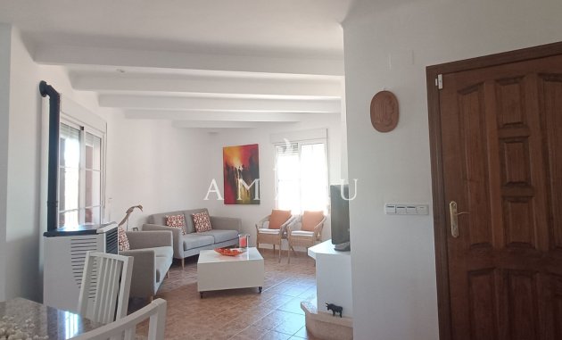 Resale - Villa -
Fortuna