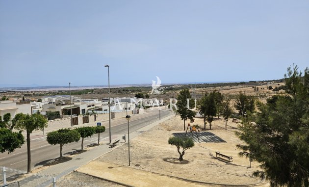 Revente - Villa -
San Miguel de Salinas