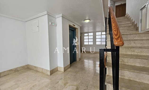 Herverkoop - Apartment -
La Zenia