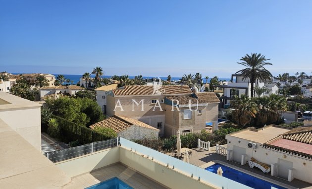 Resale - Villa -
La Zenia