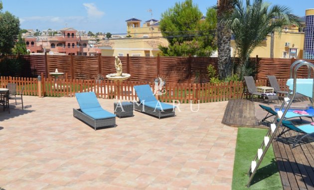 Resale - Detached Villa -
Orihuela Costa - Villamartín