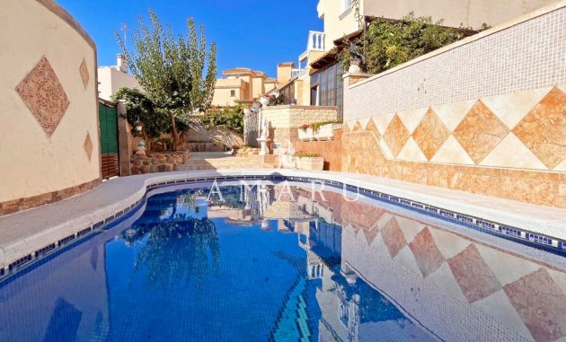 Resale - Detached Villa -
Orihuela Costa - Villamartín