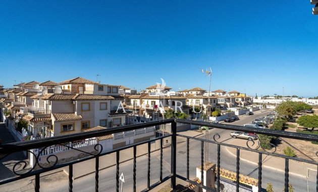 Revente - Detached Villa -
Orihuela Costa - Punta Prima