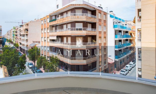 Resale - Apartment -
Torrevieja - Playa del Cura