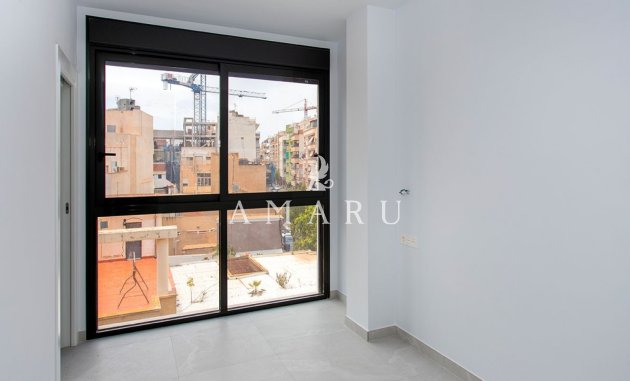 Herverkoop - Apartment -
Torrevieja - Playa del Cura