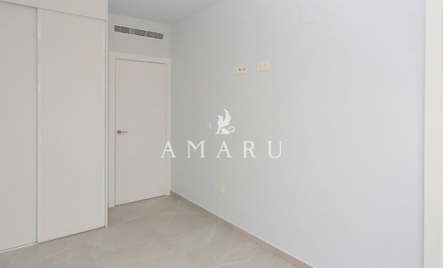 Resale - Apartment -
Torrevieja - Playa del Cura