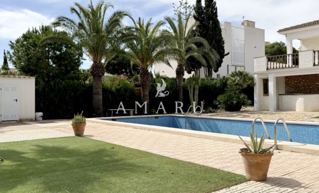 Herverkoop - Detached Villa -
Orihuela Costa - La Zenia