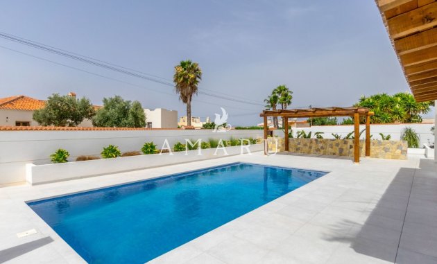 Revente - Detached Villa -
Torrevieja - Torreta Florida