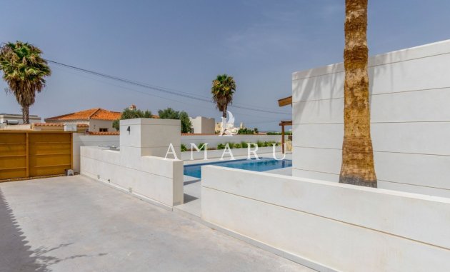 Revente - Detached Villa -
Torrevieja - Torreta Florida