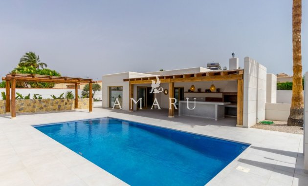 Herverkoop - Detached Villa -
Torrevieja - Torreta Florida