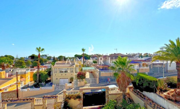 Herverkoop - Semi Detached Villa -
Torrevieja - Los Balcones - Los Altos del Edén