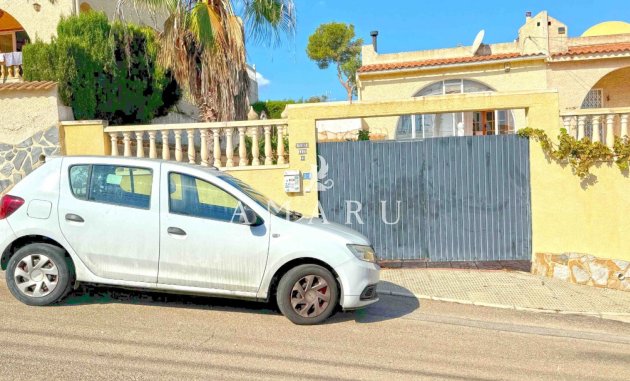 Herverkoop - Semi Detached Villa -
Torrevieja - Los Balcones - Los Altos del Edén