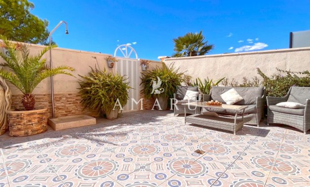 Herverkoop - Detached Villa -
Orihuela Costa - La Zenia