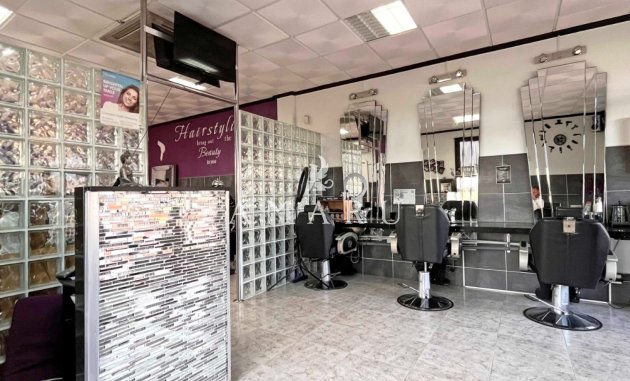 Herverkoop - Business -
Orihuela Costa - La Zenia