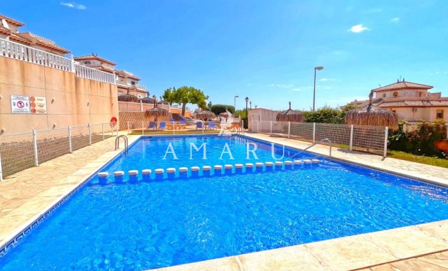 Herverkoop - Apartment -
Orihuela Costa - Lomas de Cabo Roig