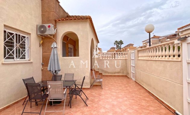 Revente - Maison de ville -
Torrevieja - Torrelamata - La Mata