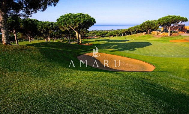 Nouvelle construction - Apartment -
Marbella - Cabopino Golf