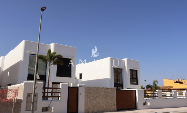 Nieuwbouw Woningen - Villa -
Alfas del Pí - El Albir