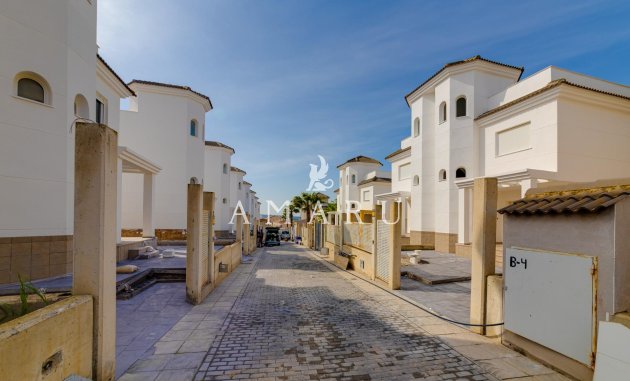 Nieuwbouw Woningen - Villa -
San Fulgencio - El Oasis